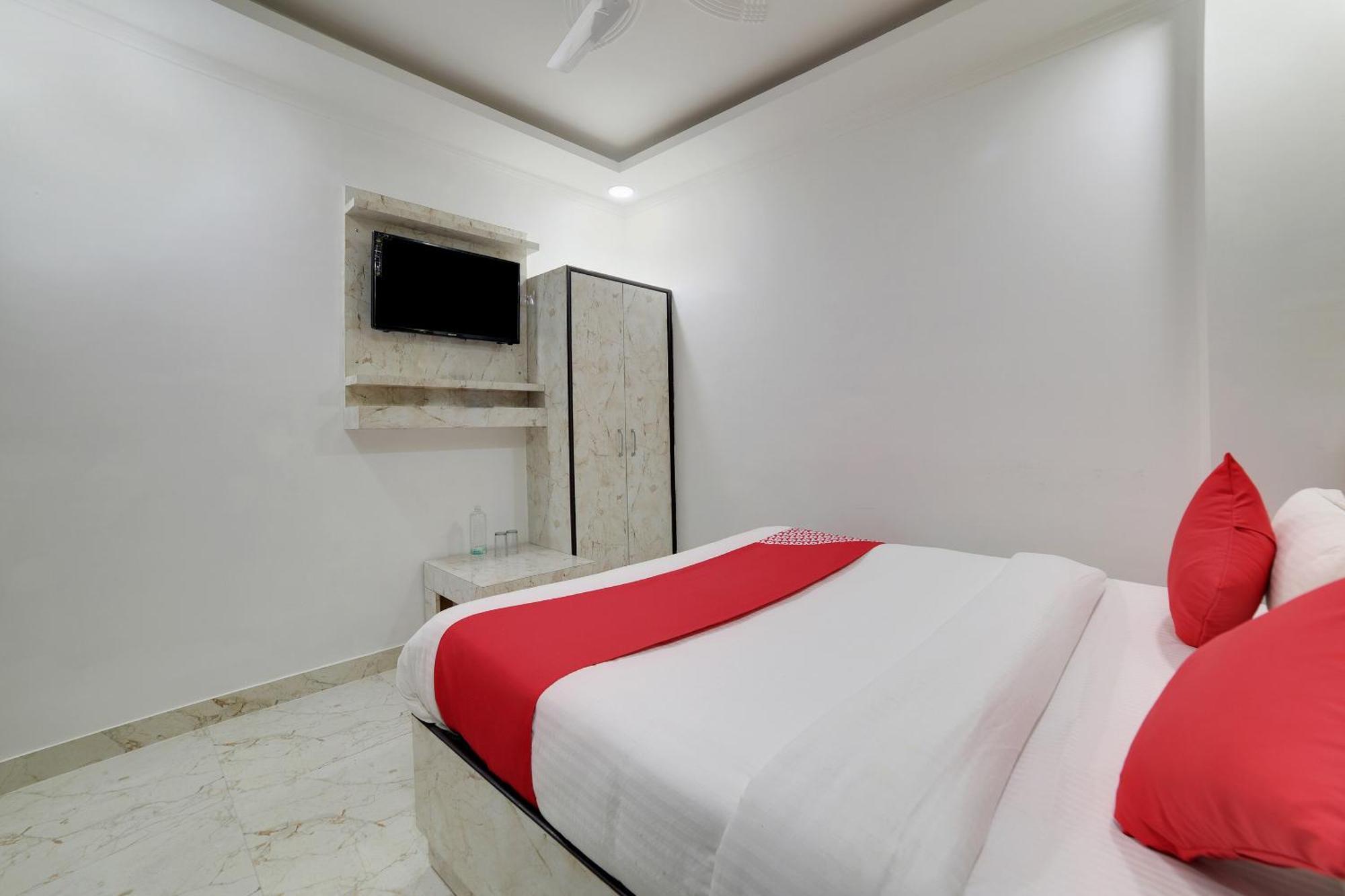 Hotel O Kanak Palace New Delhi Exterior photo