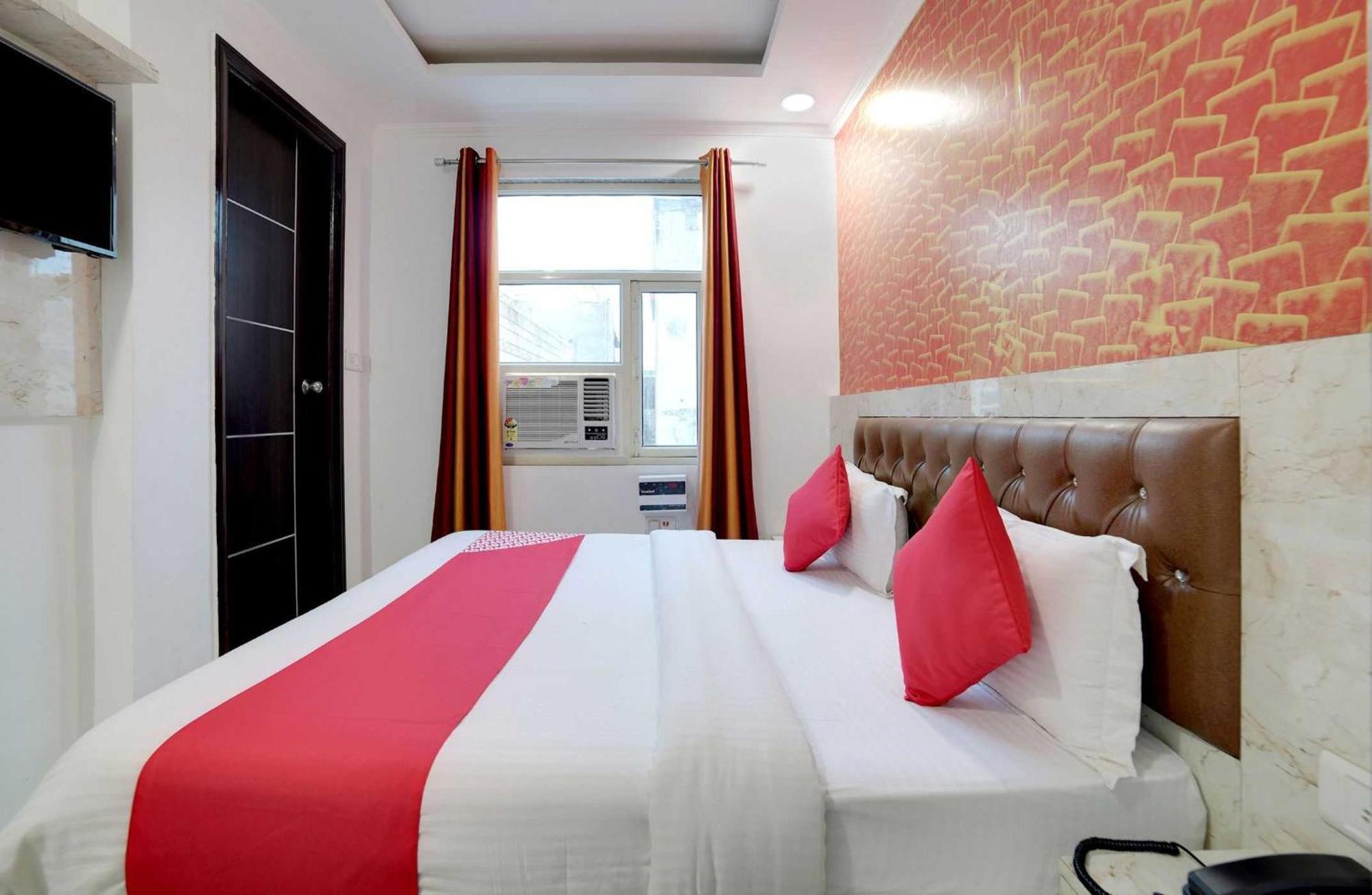 Hotel O Kanak Palace New Delhi Exterior photo