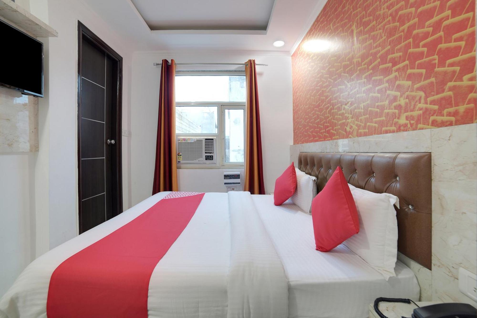 Hotel O Kanak Palace New Delhi Exterior photo